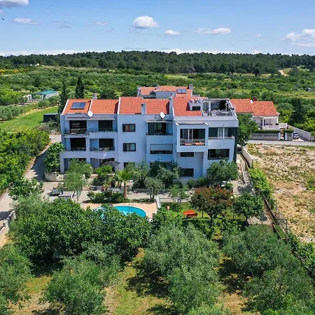 Vallis Rabiosa * Zára
